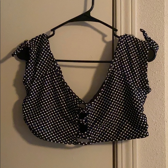 KENSIE SWIM TOP - Picture 1 of 3